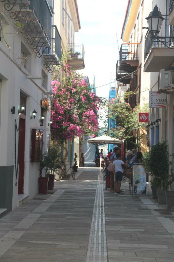 Quiet Spacious Apartment In Nauplia Esterno foto